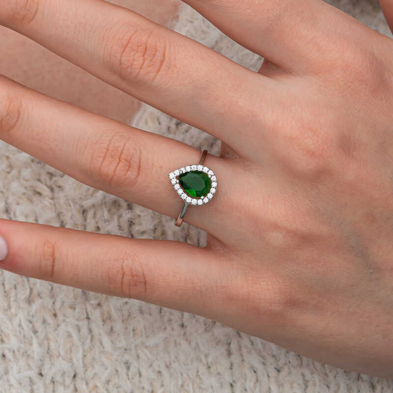 Gümüş Damla Zümrüt Taşlı Kadın Yüzük