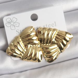 316 Çelik Gold Renk İşlemeli Üçgen Model Kadın Küpe