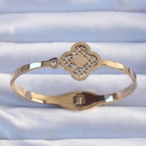 316L Çelik Altın Renk Zirkon Taşlı Simli Yonca Kelepçe