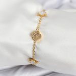 316L Çelik Gold Renk Beyaz ve Zirkon Taşlı Baby Boy Yonca Kadın Bileklik