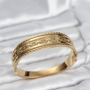 316L Çelik Gold Renk Vintage Model Kadın Kelepçe Bileklik