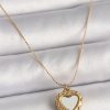 316L Çelik Gold Renk Zincir Sedefli Kalp Model Kadın Kolye