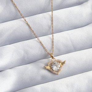 316L Çelik Gold Renk Zincir Zirkon Taşlı Kalp Model Kadın Kolye