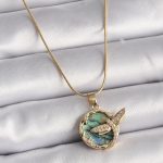 316L Çelik Gold Renk Zincir Zirkon Taşlı Yusufçuk Model Kadın Kolye