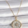 316L Çelik Gold Renk Zirkon Taşlı Pusula Model Kadın Kolye