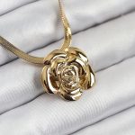 316L Çelik Gül Figürlü İtalyan Zincir Model Gold Renk Kadın Kolye