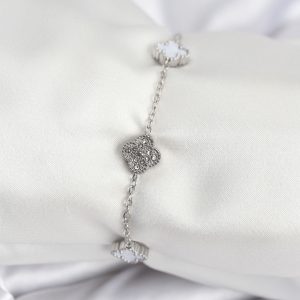 316L Çelik Gümüş Renk Beyaz ve Zirkon Taşlı Baby Boy Yonca Kadın Bileklik