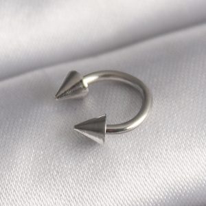 316L Çelik Gümüş Renk Halka Çivi Model Kadın Piercing