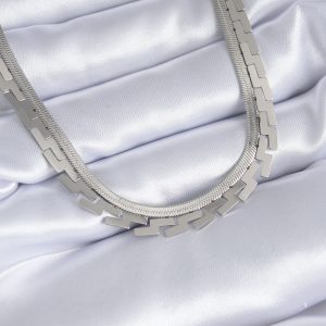 316L Çelik Gümüş Renk İtalyan Zincir Labirent Model Kadın Kolye