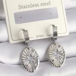 316L Çelik Gümüş Renk Kutup Yıldızı İşleme Kadın Küpe