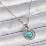 316L Çelik Gümüş Renk Mavi Sedefli Hilal Model Kadın Kolye