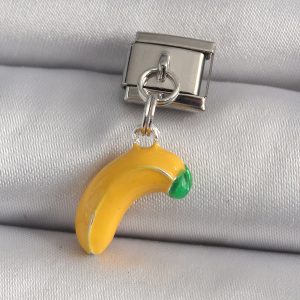316L Çelik Gümüş Renk Sallantı Muz Model Nomination Charm