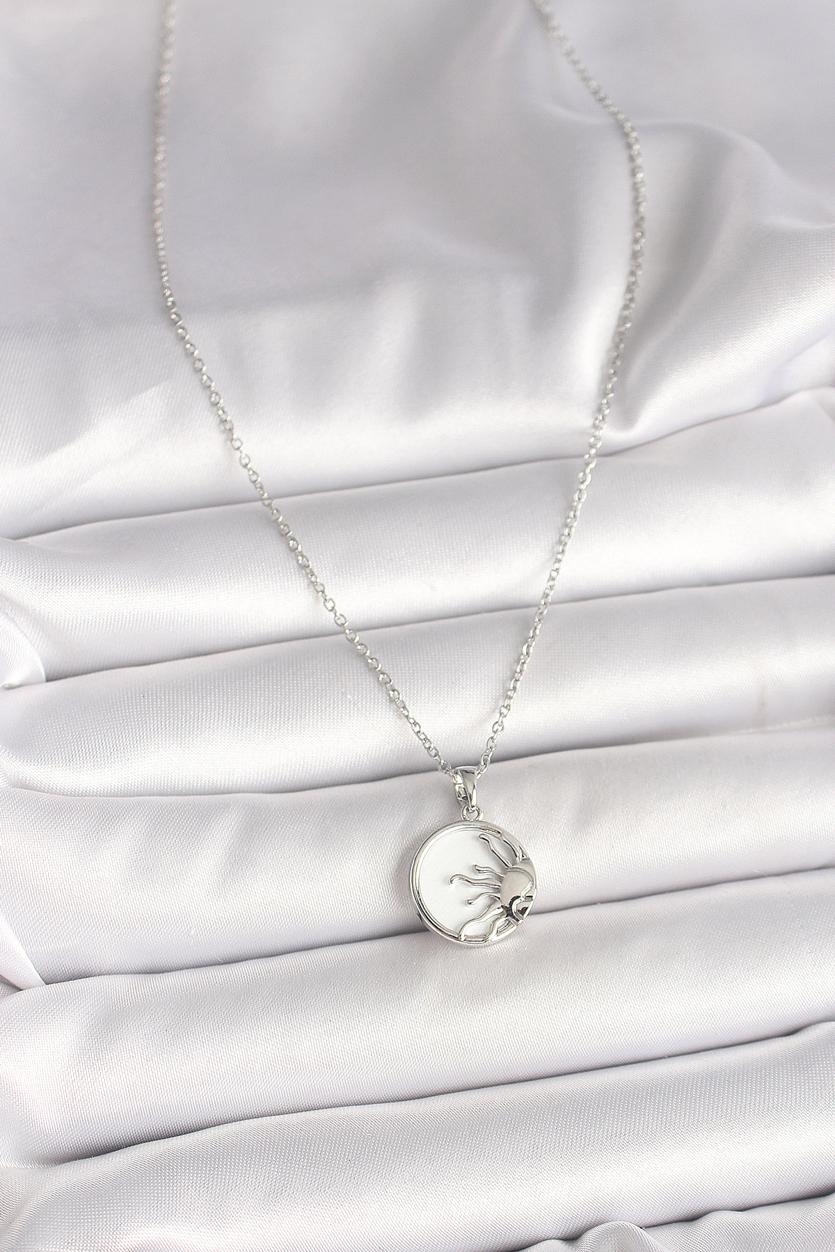 316L Çelik Gümüş Renk Zincir Beyaz Mineli Gün Batımı Model Kadın Kolye