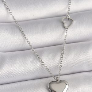 316L Çelik Gümüş Renk Zincir Kalp Detay Kalp Figür Kadın Kolye
