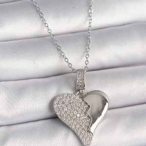 316L Çelik Gümüş Renk Zincir Zirkon Taşlı Kırık Kalp Model Kadın Kolye
