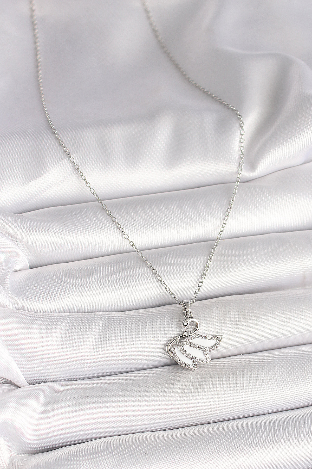 316L Çelik Gümüş Renk Zincir Zirkon Taşlı Kuğu Model Kadın Kolye