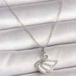 316L Çelik Gümüş Renk Zincir Zirkon Taşlı Kuğu Model Kadın Kolye