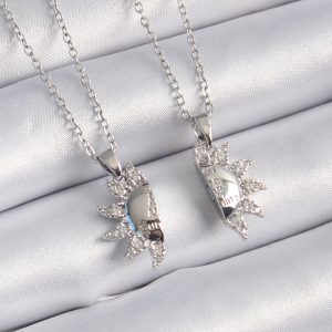 316L Çelik Gümüş Renk Zirkon Taşlı Güneş Model İşleme Yazı Detay Arkadaşlık Kolyesi