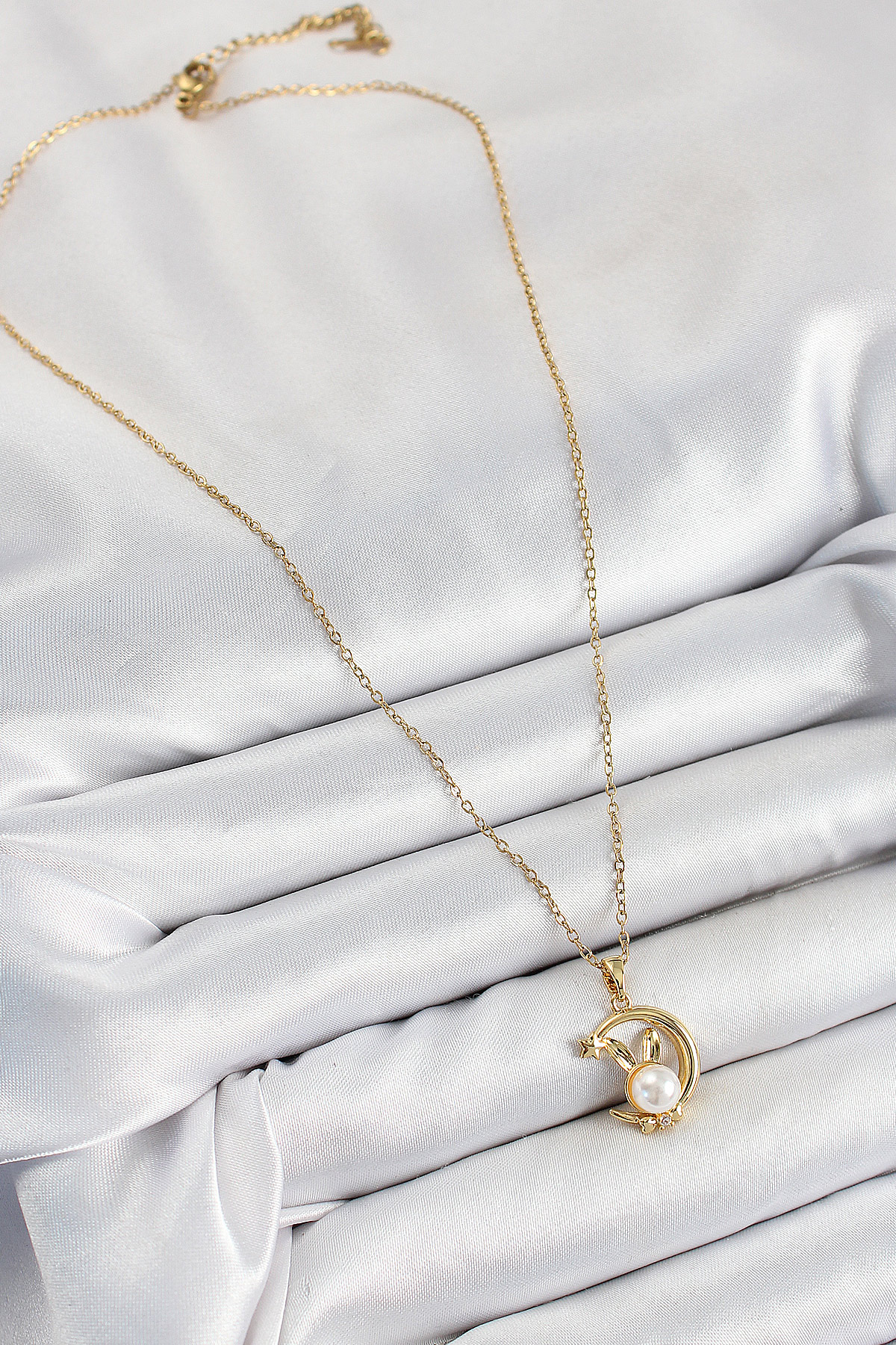 316L Çelik İnci Detaylı Hilal Tavşan Model Gold Renk Kadın Kolye