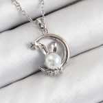 316L Çelik İnci Detaylı Hilal Tavşan Model Gümüş Renk Kadın Kolye