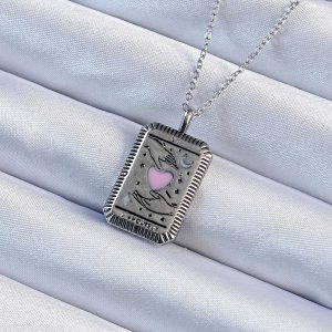 316L Çelik Zincir Eskitme Gümüş Renk Pembe Mineli Kalp Figürlü Tarot Kolye