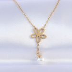 316L Çelik Zincir Gold Renk İnci Detay Çiçek Kolye