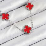 316L Çelik Zincir Gümüş Kırmızı Renk Yonca Kadın Kolye