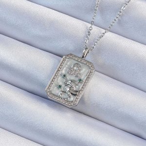 316L Çelik Zincir Gümüş Renk Zirkon Taşlı Aslan Figürlü Tarot Kolye