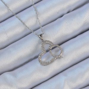 316L Çelik Zincir Gümüş Renk Zirkon Taşlı Yüzüklü Kalp Kolye