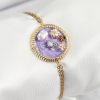 316L Çelik Zincir Mor Mineli Sanatsal Portre İnci Detaylı Çiçek Model Gold Renk Kadın Bileklik