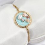 316L Çelik Zincir Turkuaz Mineli Sanatsal Portre İnci Detaylı Çiçek Model Gold Renk Kadın Bileklik