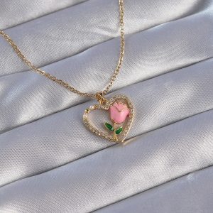 316L Çelik Zincirli Gold Renk Zirkon Taşlı Kalp İçinde Pembe Gül Tasarımlı Kolye