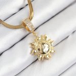 316L Çelik Zirkon Taşlı Güneş Model Gold Renk Kadın Kolye