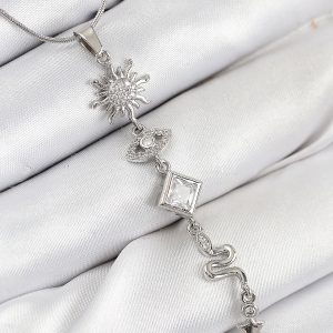 316L Çelik Zirkon Taşlı Güneş Ve Ay Enerji Model Gümüş Renk Kadın Kolye