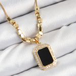 316L Çelik Zirkon Taşlı Siyah Baget Model Gold Renk Kadın Kolye