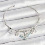 Anka Kuşu Charmlı Gümüş Renk Pirinç Kadın Bileklik