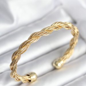 Burgu Zincir Model Gold Renk Kadın Vintage Bileklik