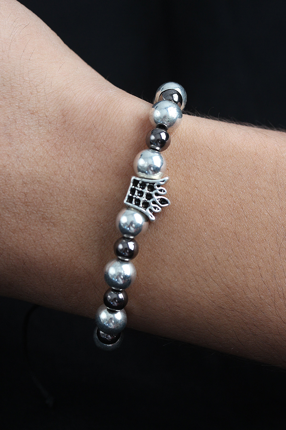 Doğal Taş Kral Tacı Model Gümüş Ve Füme Renk Asansörlü Erkek Bileklik