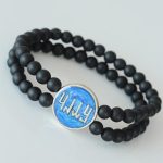 Vav Figürlü Lacivert Metal Aksesuarlı Çift Sıra Oniks Doğal Taş Erkek Bileklik