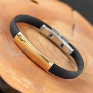 Gold Renk Metal Tasarım Siyah Renk Silikon Erkek Bileklik