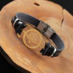 Gold Renk Metal Nabız Tasarım Siyah Renk Deri Erkek Bileklik