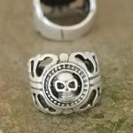 Eskitme Gümüş Renk Metal Kuru Kafa Tasarım Ayarlamalı Erkek Yüzük