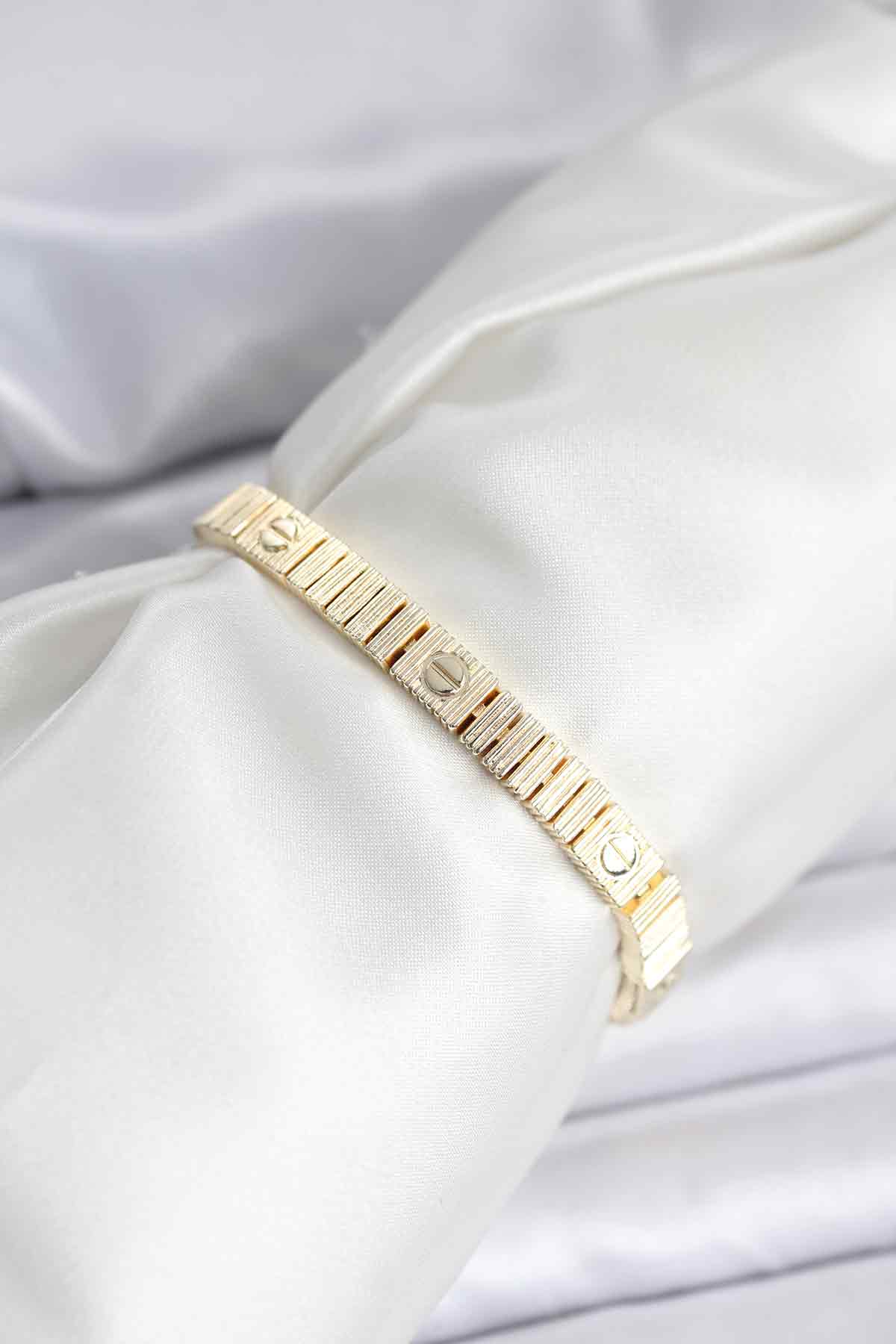 Gold Renk Vip Seri Bileklik