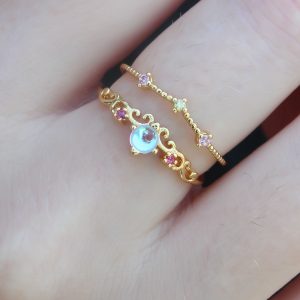 Gold Renk Zirkon Taşlı Taç Model Kadın Yüzük