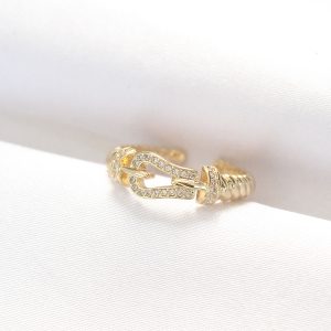 Kemer Tokası Tasarımlı Gold Renk Zirkon Taşlı Ayarlanabilir Yüzük