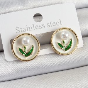 Pirinç Beyaz Mineli Lale Figürlü Sanatsal Portre Model Gold Renk Kadın Küpe