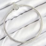 Pirinç Charm Zirkon Taşlı Taç Model Gümüş Renk Kadın Bileklik