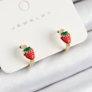 Pirinç Çilek Model Gold Renk Çocuk Küpe