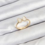 Pirinç Gold Renk Fiyonk Model Kadın Yüzük