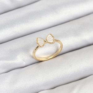 Pirinç Gold Renk Fiyonk Model Kadın Yüzük